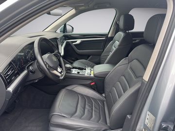 Volkswagen Touareg - 7