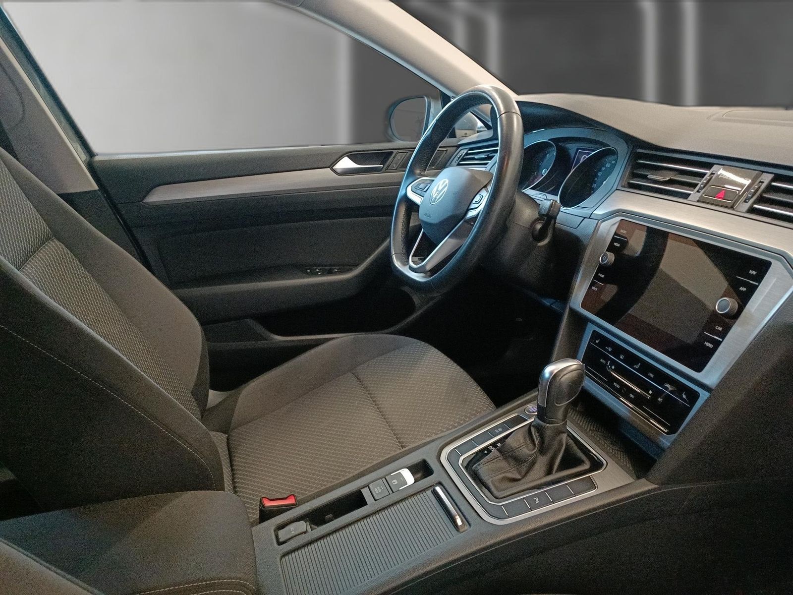 Volkswagen Passat Variant - Bild 14