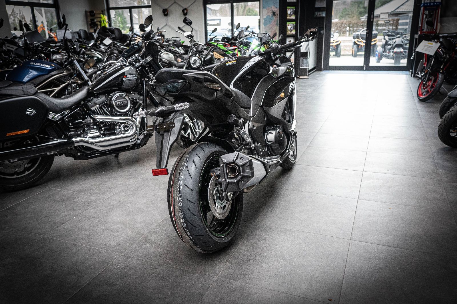 Fahrzeugabbildung Kawasaki Ninja 1100SX 2025er Modell sofort verfügbar