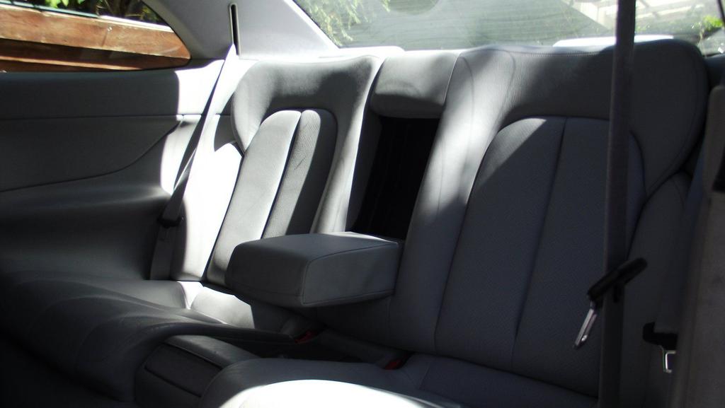 Mercedes-Benz CLK 320