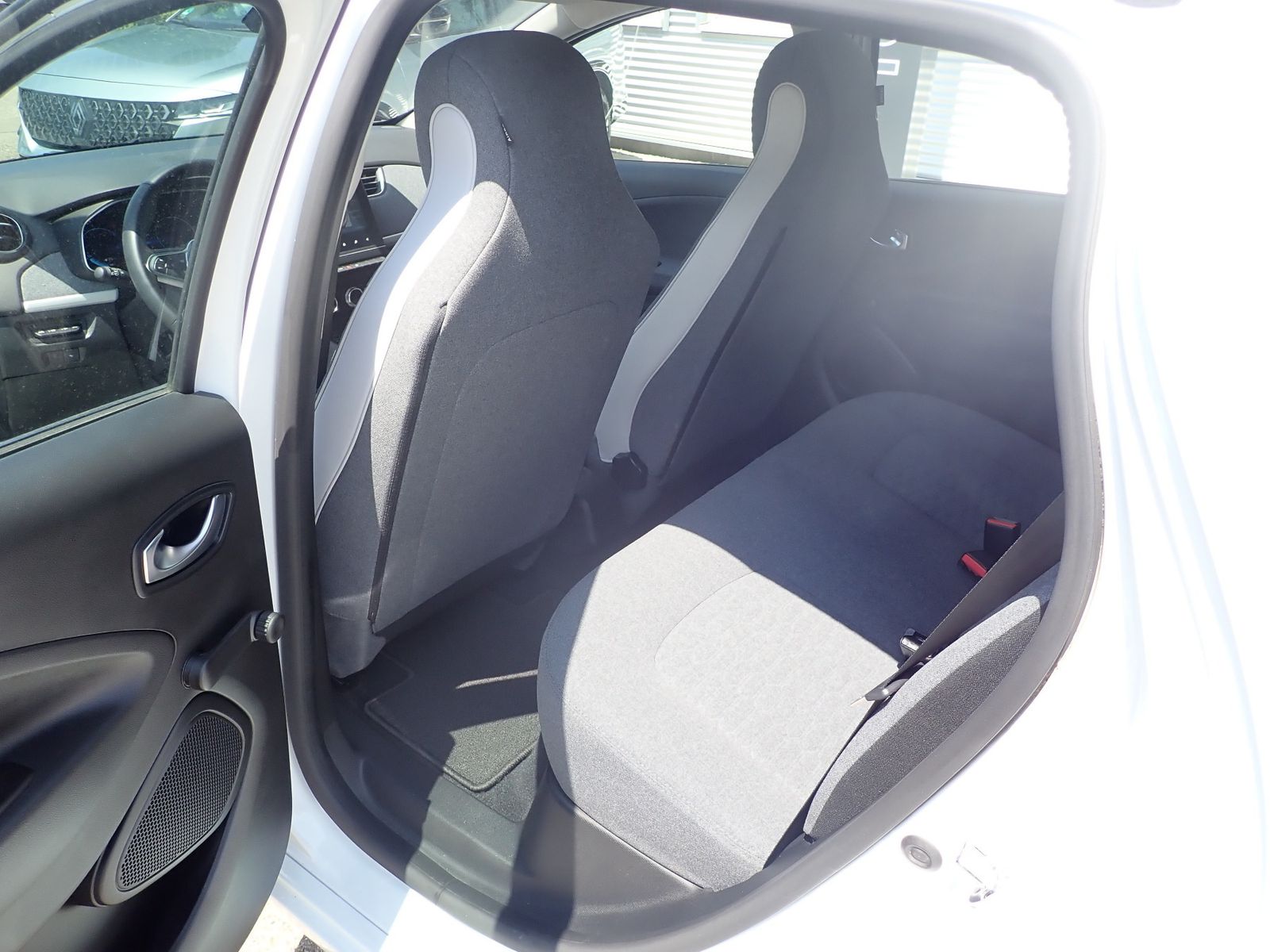 Fahrzeugabbildung Renault ZOE Experience 50 KW/NAVI;EPH/Batterie-Kauf