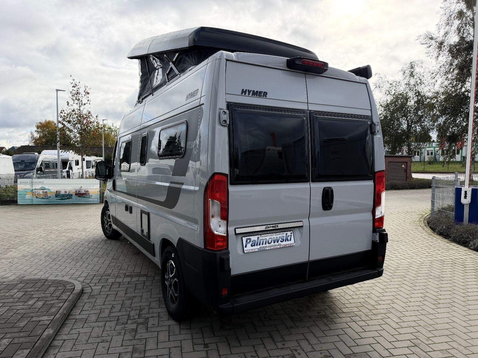 Fahrzeugabbildung HYMER / ERIBA / HYMERCAR Redwood 600 Trail