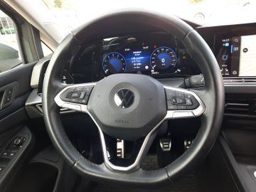 Volkswagen Golf United 110 PS Navi LED Kamera CarPlay Sitzh