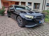 Mercedes-Benz E 300 de 4MATIC T /Schibedach