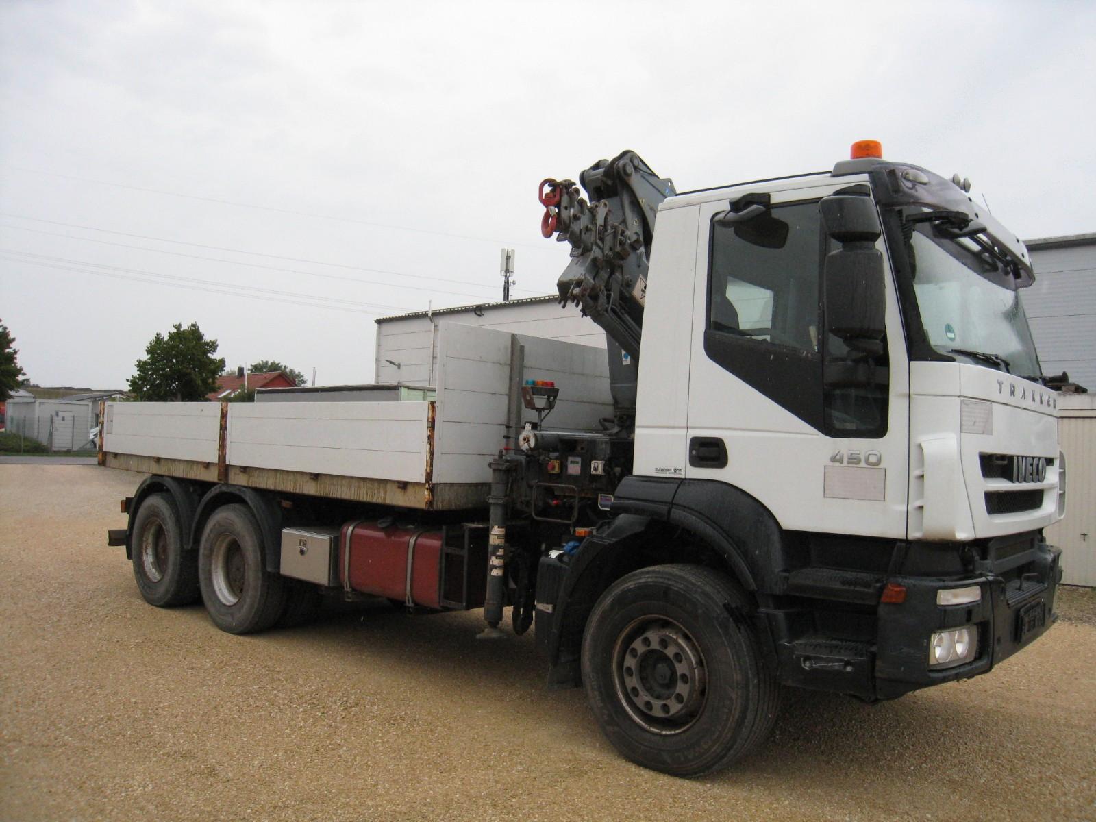 Iveco Takker 450 Kran Hyva 181X