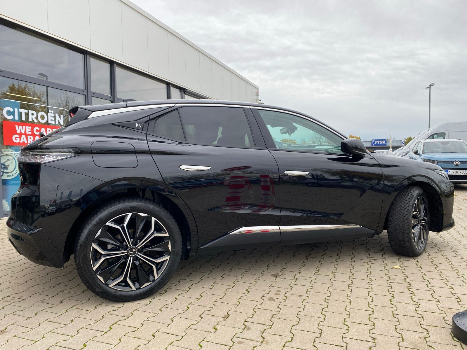 Fahrzeugabbildung DS Automobiles DS4