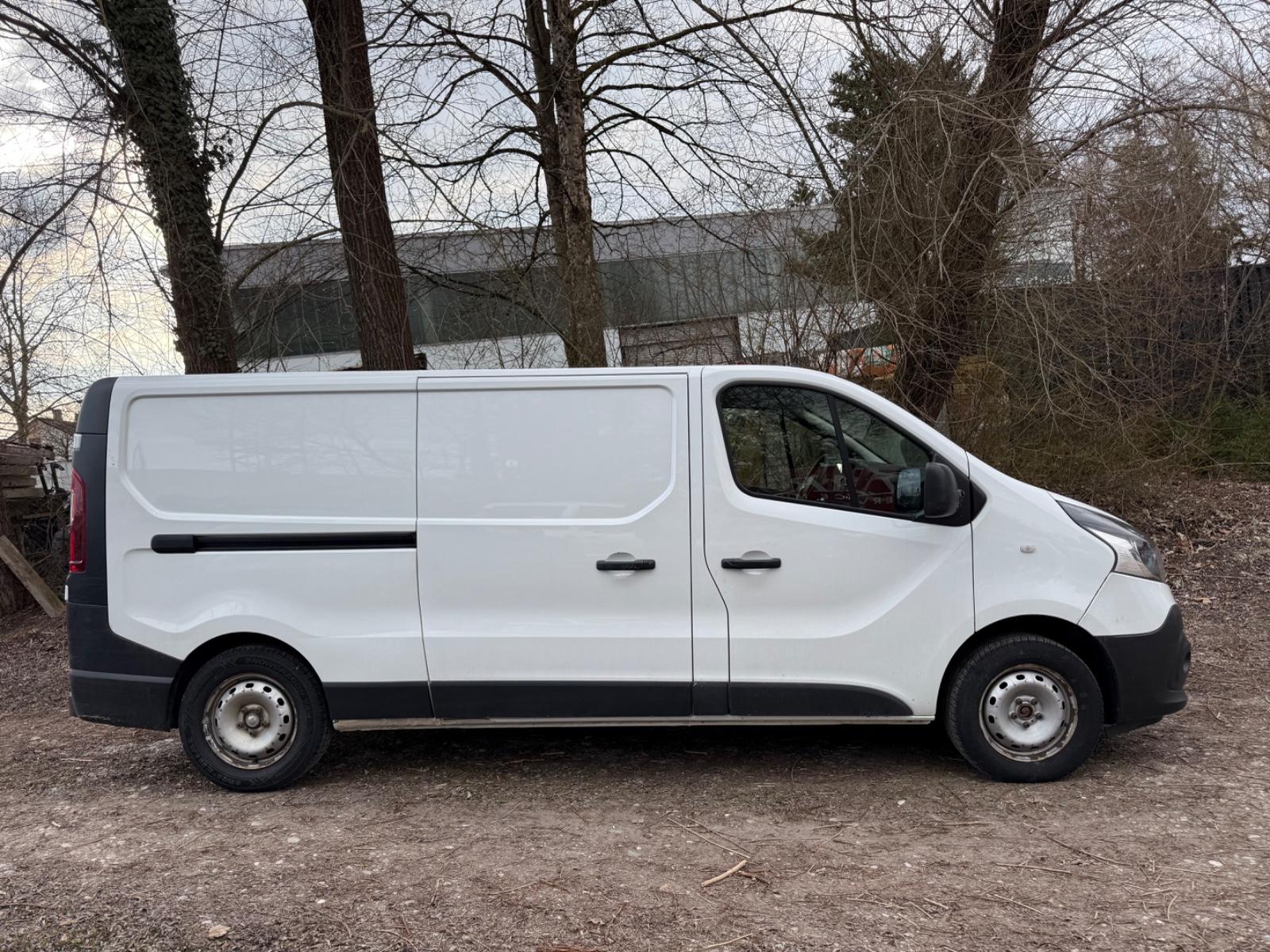 Renault Trafic Kasten L2H1 3,0t Komfort EURO 6 PDC Klima