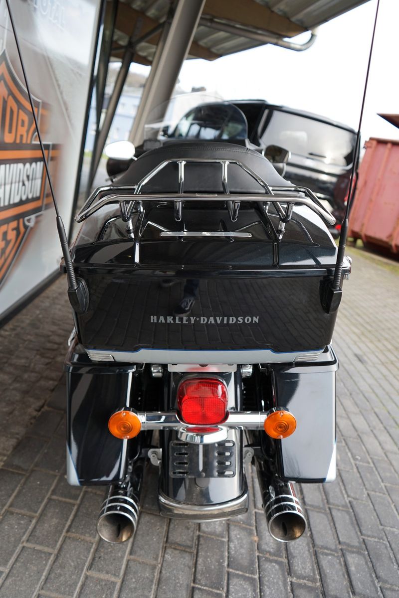 Fahrzeugabbildung Harley-Davidson Electra Glide Ultra Limited FLHTK mit JEKILL