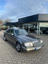 Mercedes-Benz W124 E 200 Automatik MOPF 2 Sportline - Mercedes-Benz W124 sportline