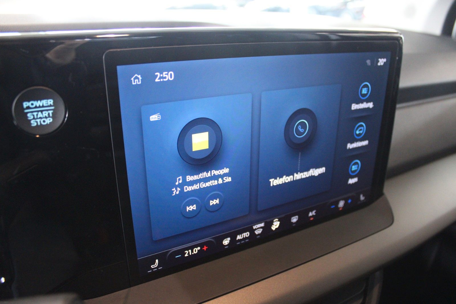 Fahrzeugabbildung Ford Transit Courier BEV TREND Klima Winter Fahrerass