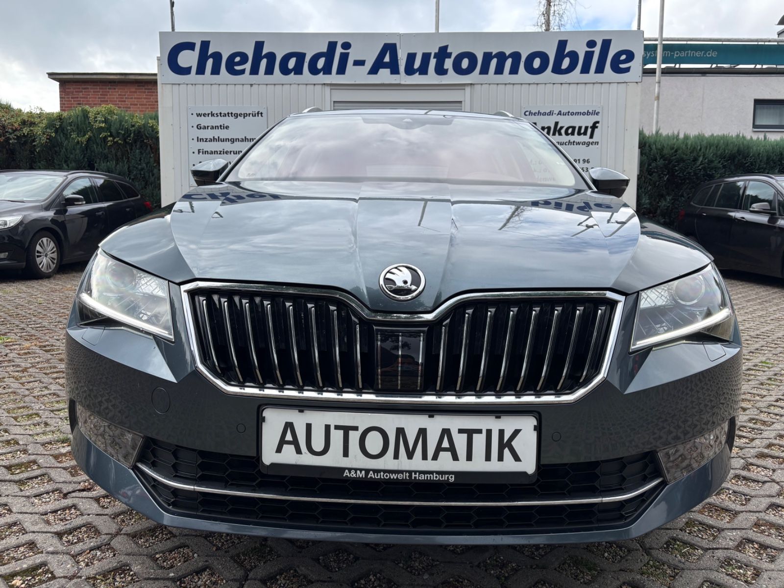 Skoda Skoda Superb Combi Style/8XBereifung/Unfallfrei