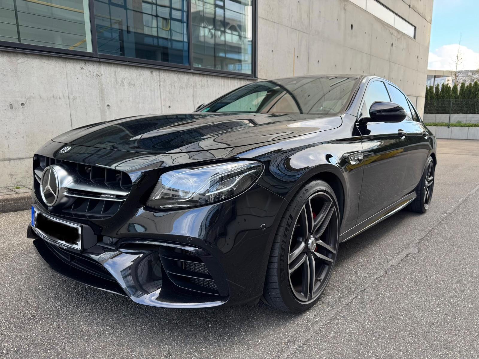 Mercedes-Benz E 63 S AMG * Burmester*LED*HuD Night Paket*