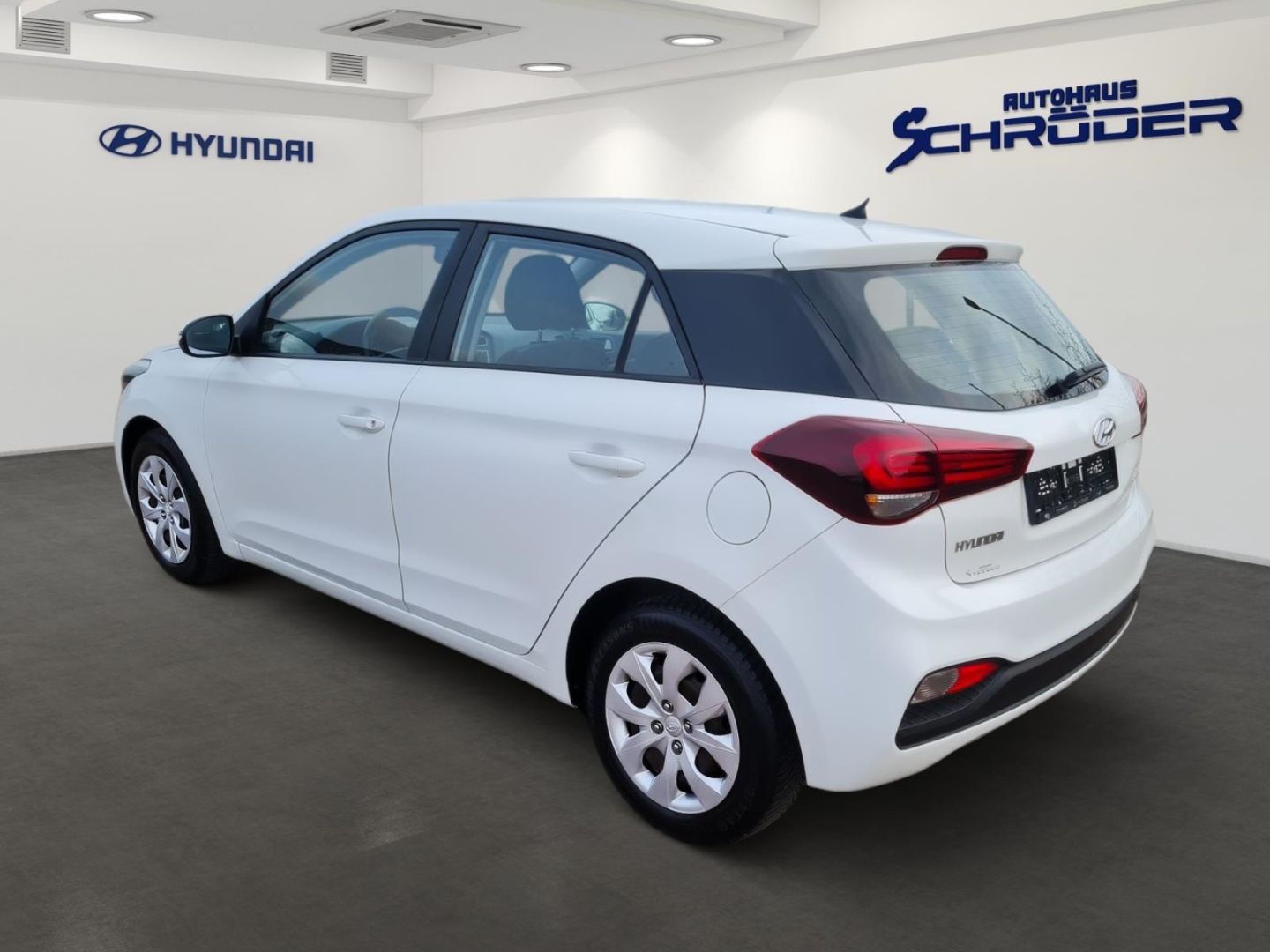 Fahrzeugabbildung Hyundai i20 1.2 Benzin M/T Tempomat, Allwetterreifen