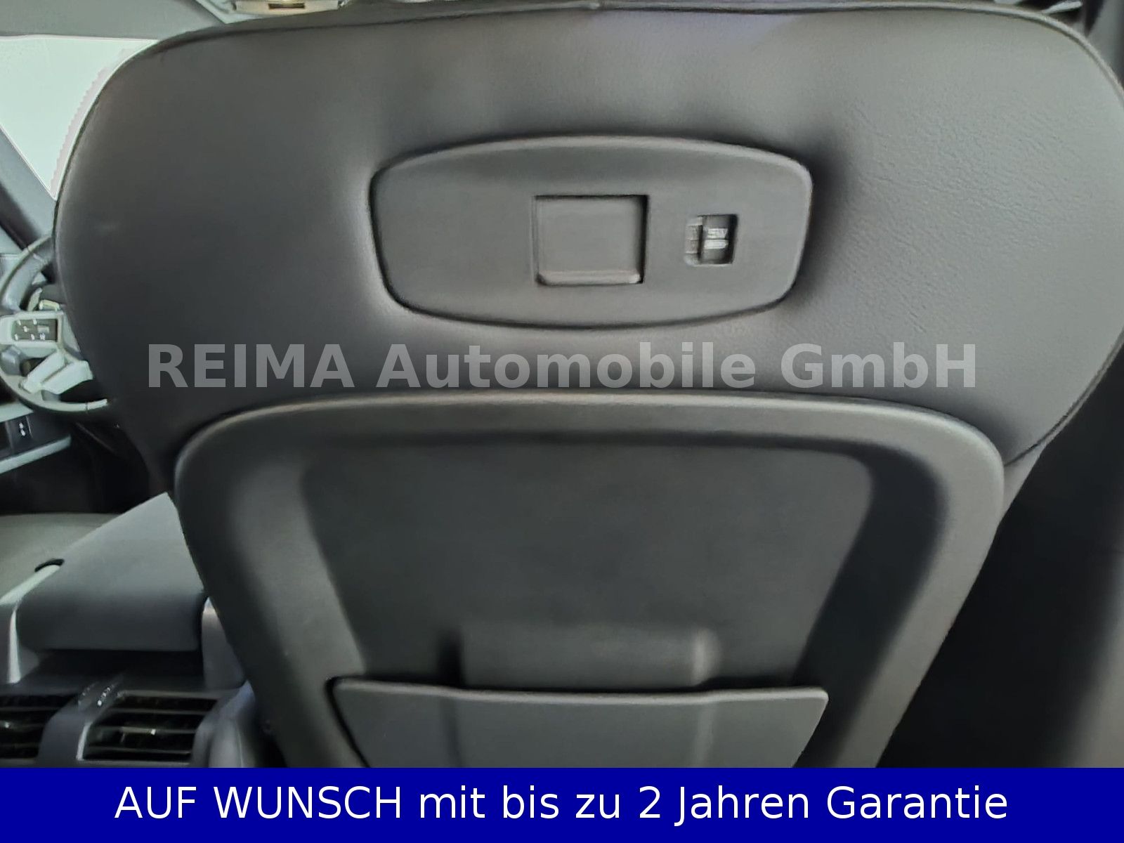 Fahrzeugabbildung Land Rover Defender 110 P400 V6, Pano, Meridian, Luft, LED