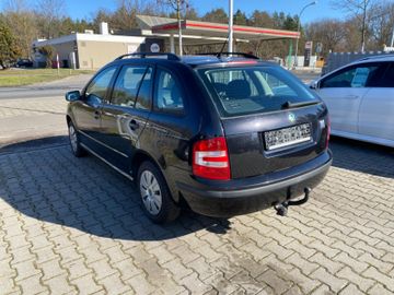 Fahrzeugabbildung SKODA Fabia 1.2 Combi*Klimaanlage*5-türig*ABS*AHK*