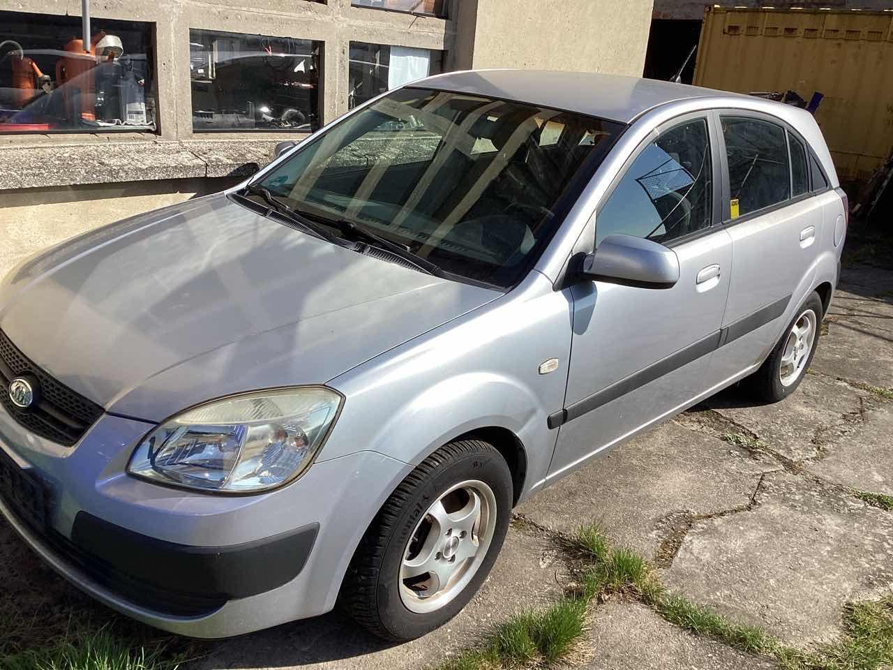 Kia Rio  5t ohne TÜV