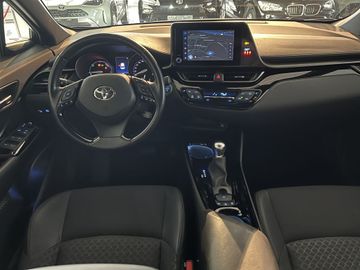 Toyota C-HR 2.0 Hybrid Team Deutschland