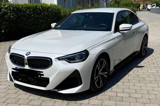 BMW 220i Coupe M G42 weiß