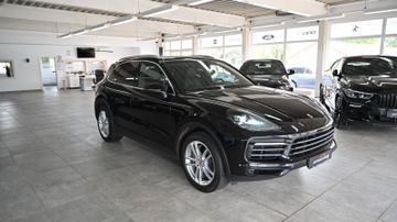 Porsche Cayenne - 8