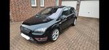 Ford Focus 2,5 ST - Ford Focus aus 2007 mit Benzin-Antrieb: Limousine