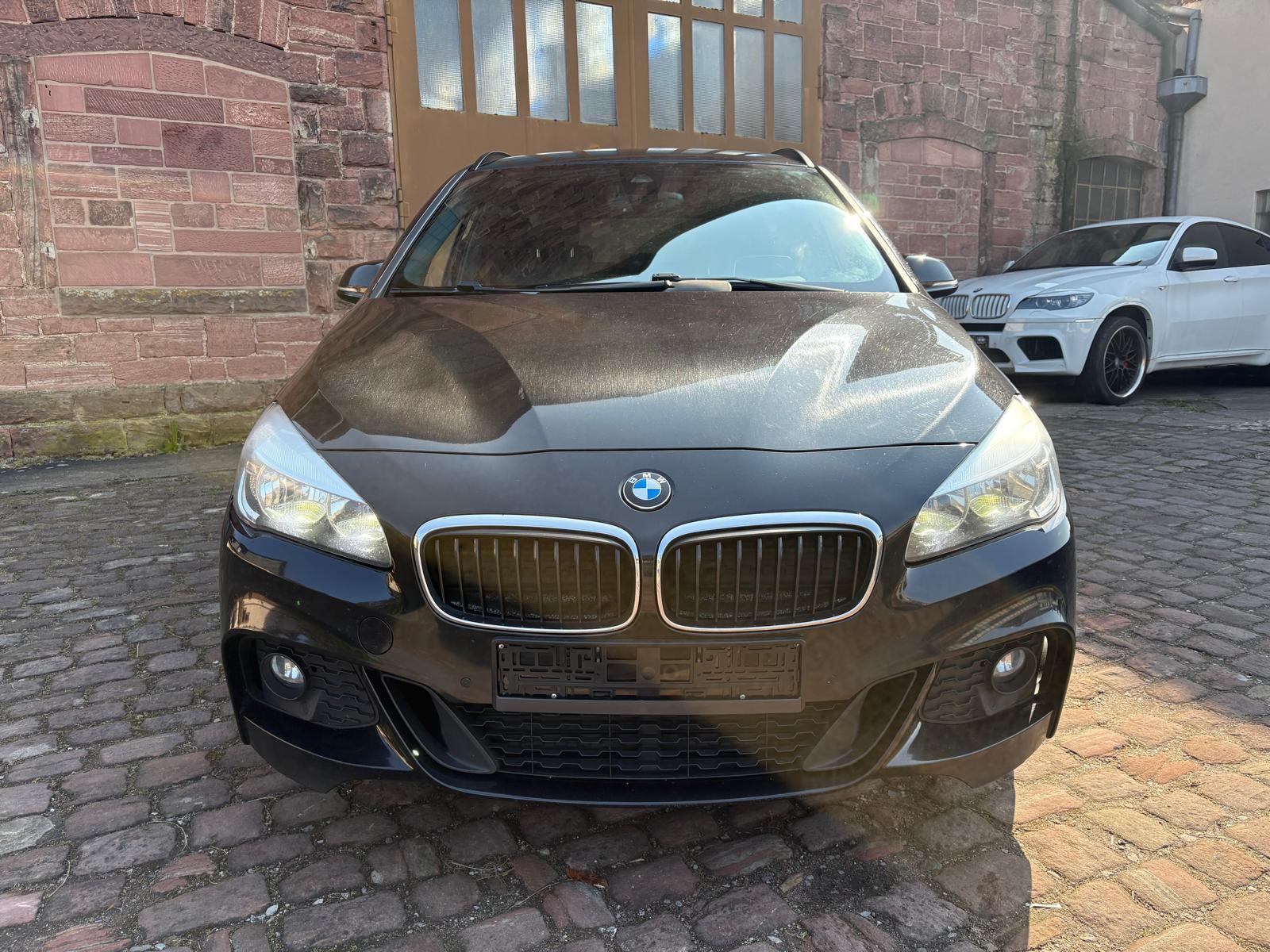 BMW 220D M-Paket Active Tourer HeadUp*SHZ*H/K