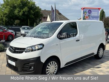Opel Vivaro - 1