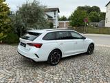 Skoda Octavia Combi RS iV DSG / Navi / ACC / AHK - Skoda Octavia: Weiß
