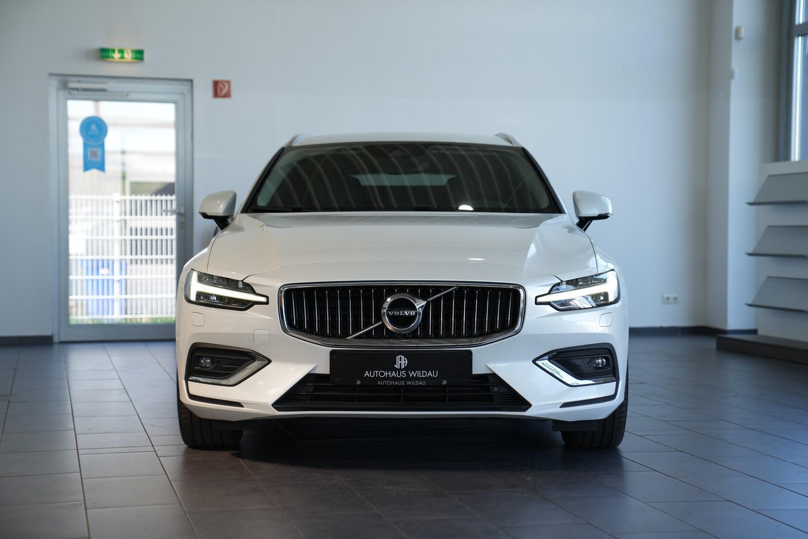 Volvo V60 Kombi Inscription *AUT*LED*NAV*AHK*H&K*