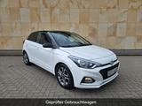 Hyundai i20 YES! Plus *NAVI*KAMERA*PDC*SHZ*LED*1.HAND* - Hyundai i20 in Mannheim