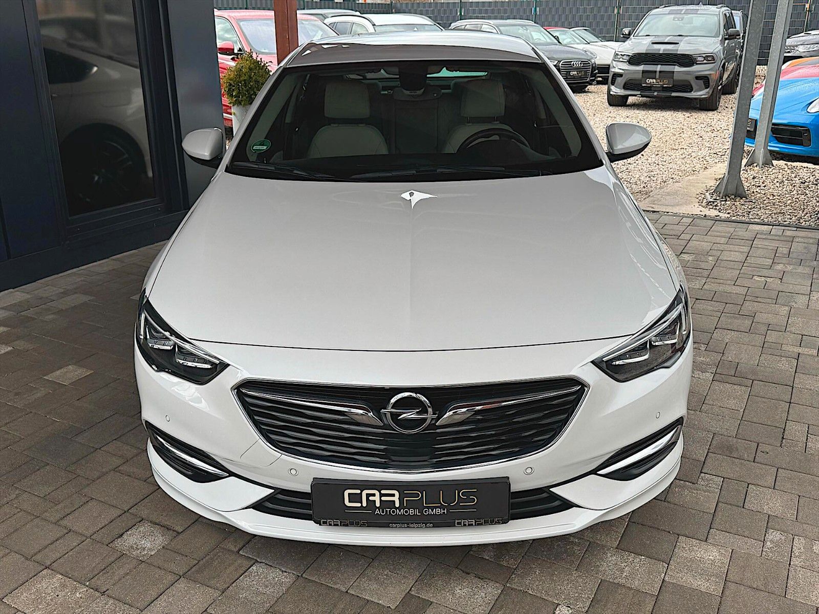 Fahrzeugabbildung Opel Insignia Grand Sport Innovation OPC Line *LED*