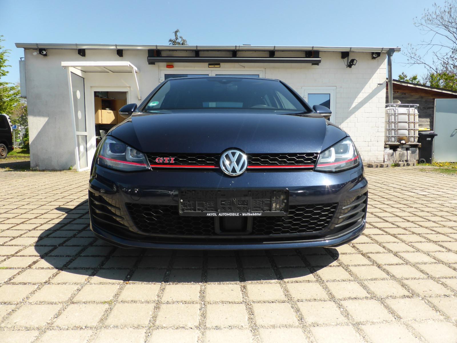 Volkswagen Golf VII Lim. GTI Performance *I.HAND*KAMERA*