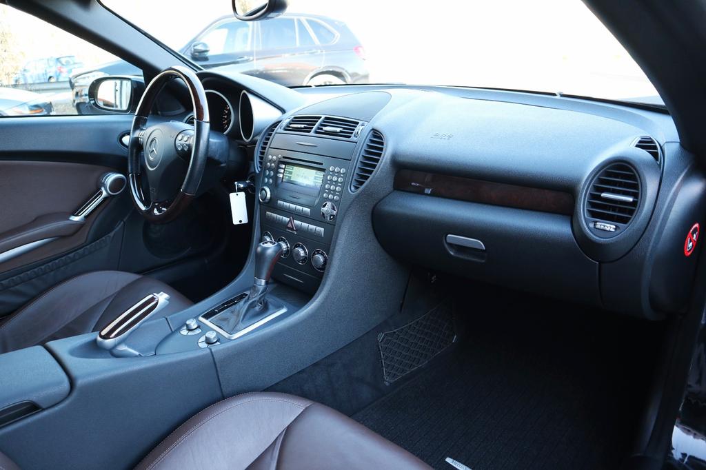 Mercedes-Benz SLK 200