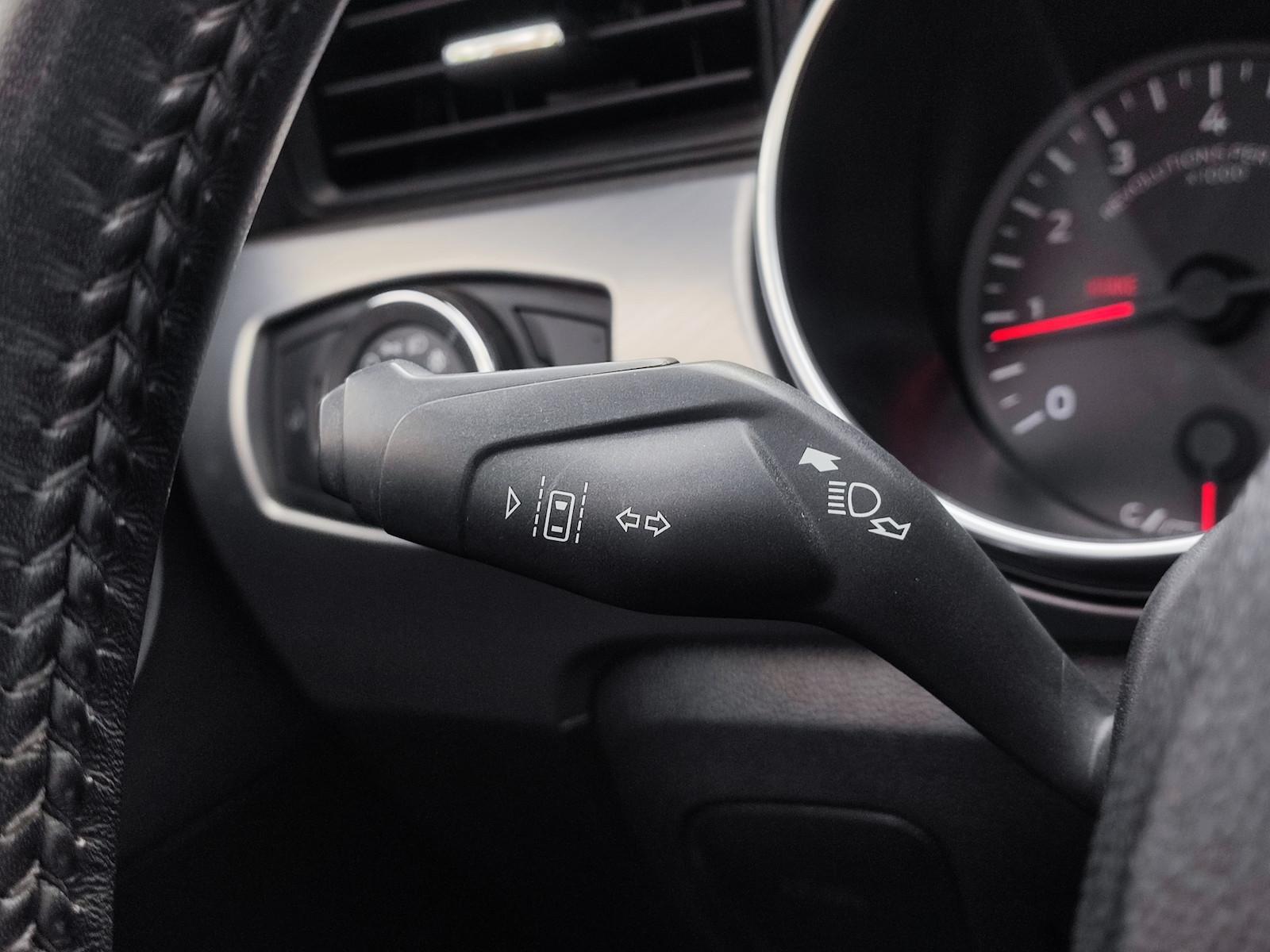 Ford Mustang Convertible 2.3 EcoBoost Premium|LED|LED
