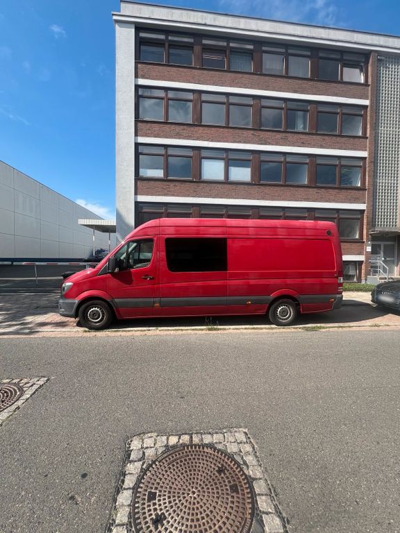 Image of Mercedes-Benz Sprinter