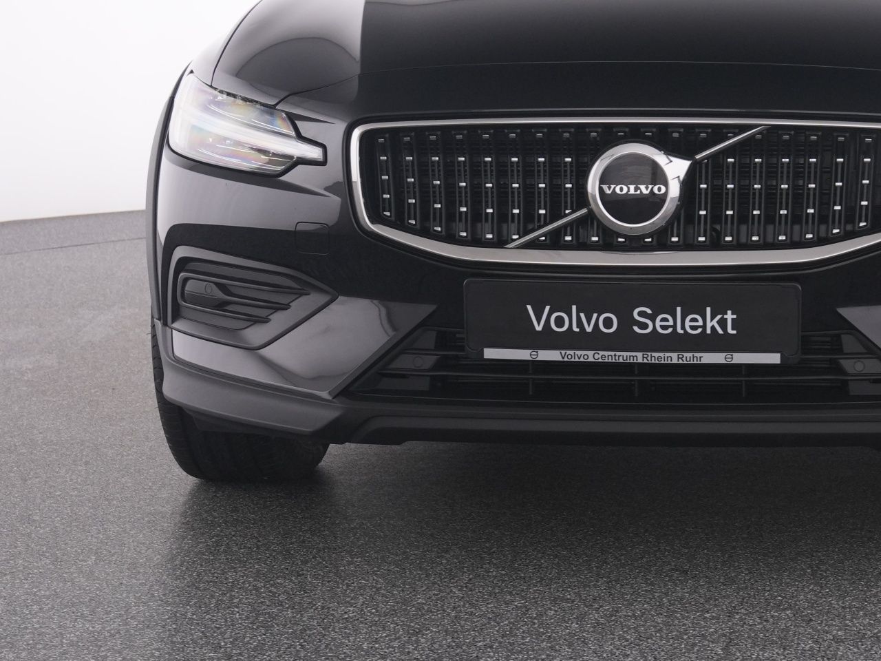Volvo V60 Cross Country B4 AWD PLUS MET+WINTERPAK+ foto 17