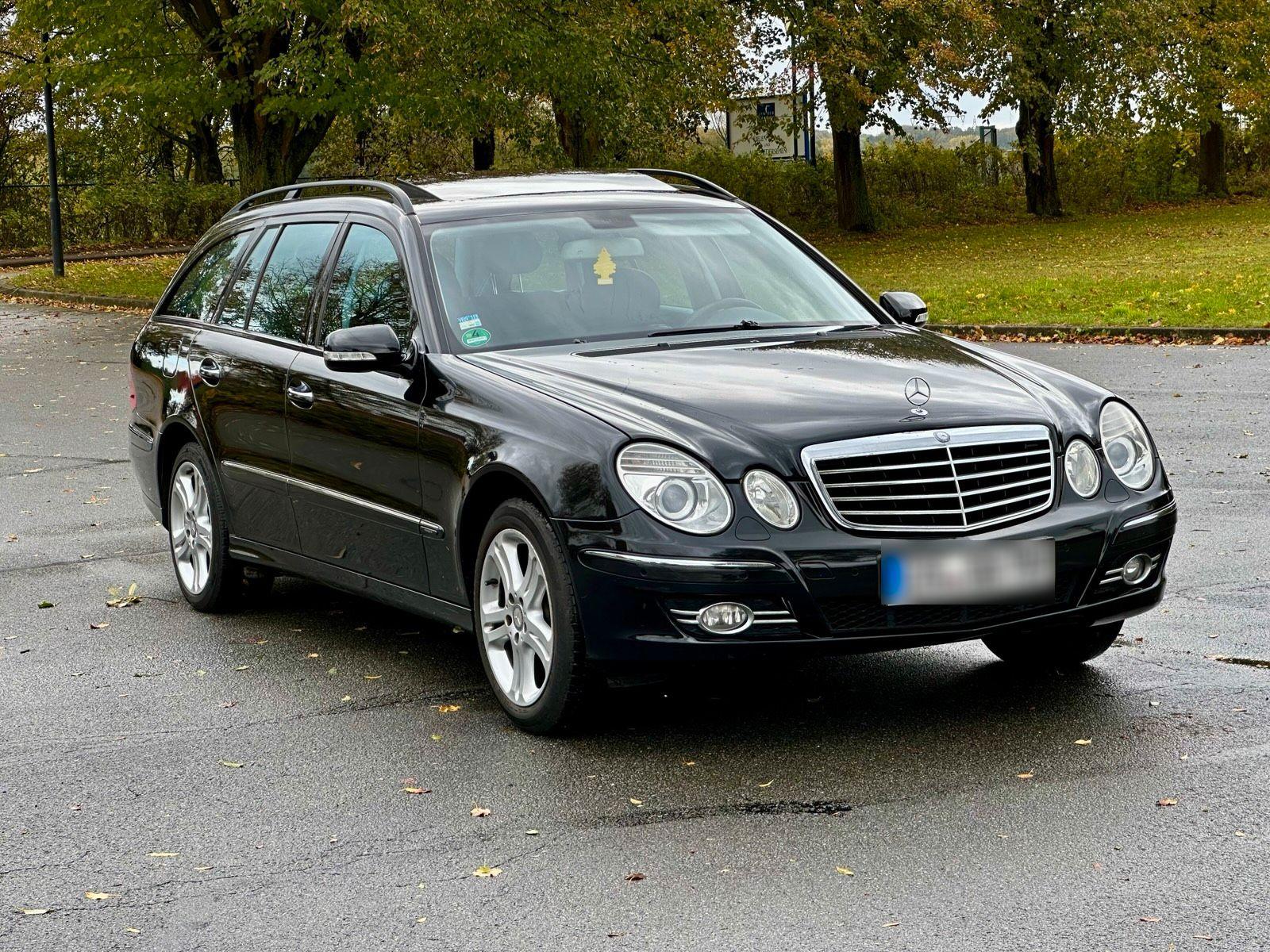 Mercedes-Benz E 220
