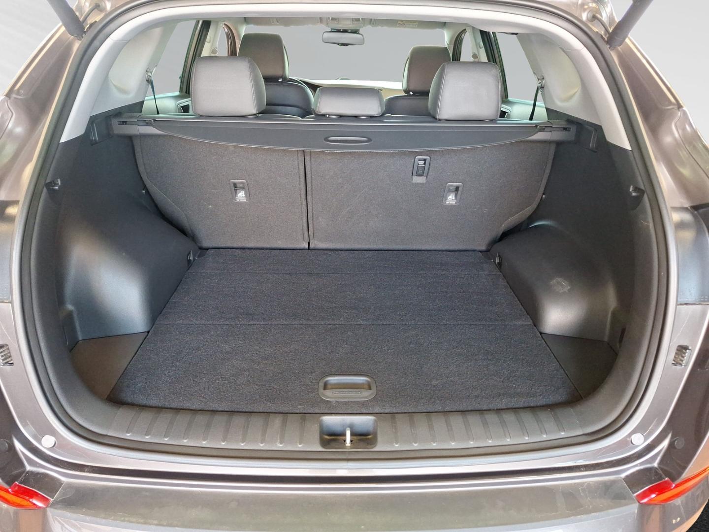 Hyundai Tucson 1.6T 4WD DCT PREMIUM Leder Navi Sich.-P.