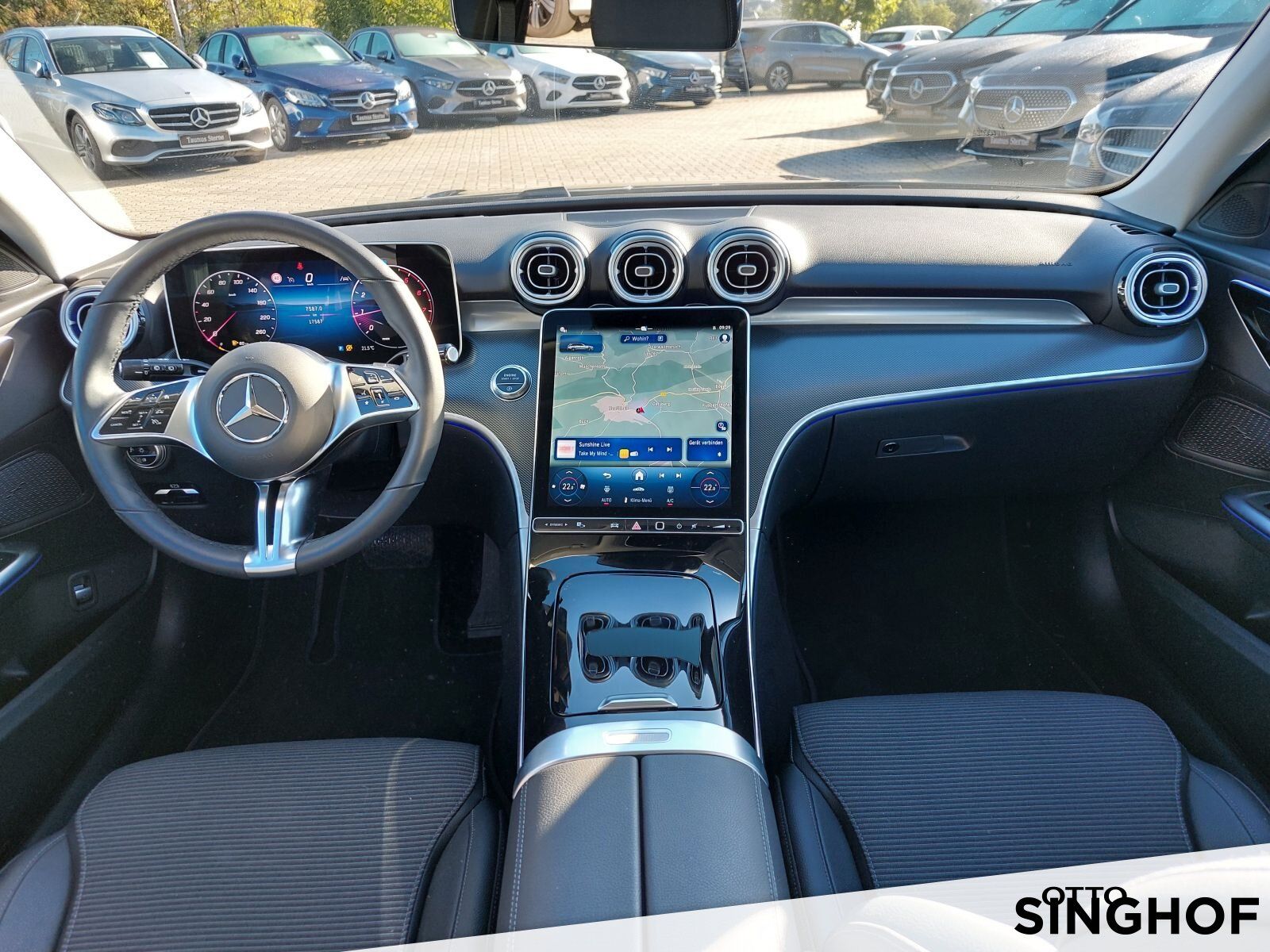 Fahrzeugabbildung Mercedes-Benz C 200 T Avantgarde +AHK+LED+Rü Kam+TOTW+Memory+
