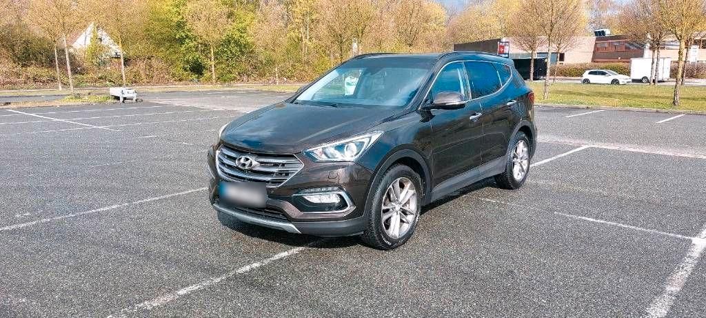 Image of Hyundai SANTA FE