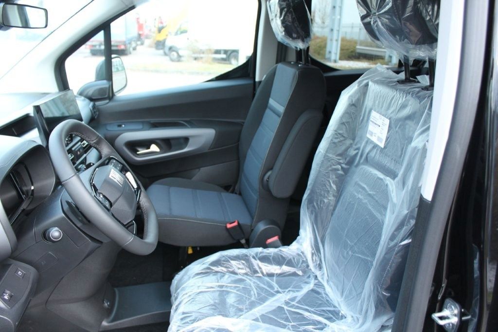 Fahrzeugabbildung Fiat Doblo Kombi L2 8-fach bereift