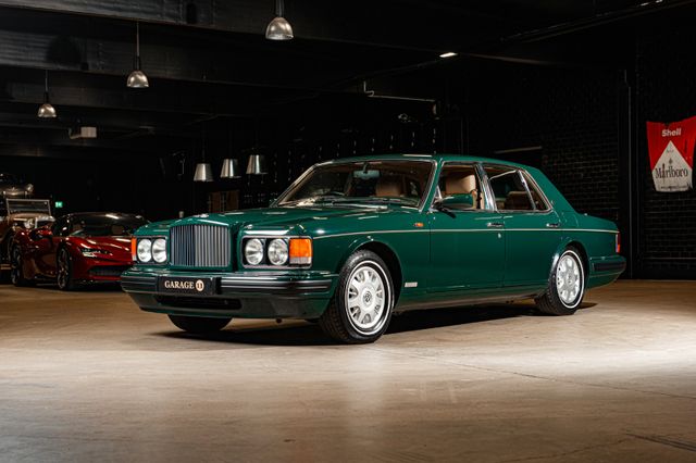 Bentley Brooklands / 6.75 litre