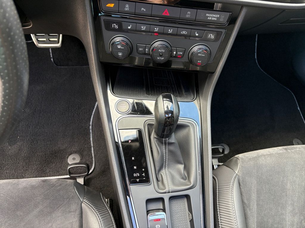 Fahrzeugabbildung SEAT Leon ST 2.0 TSI Cupra 300 4Drive