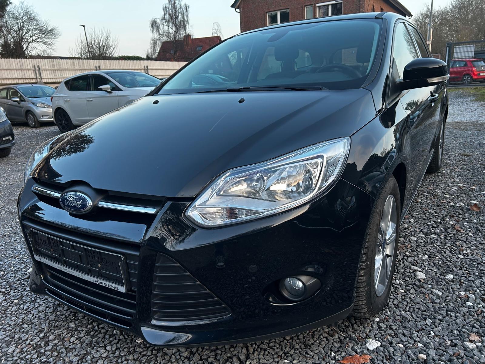 Ford Focus1.6 SyncEdition*KLIMA*AUTOMATIK*TÜVNEU*PDC*