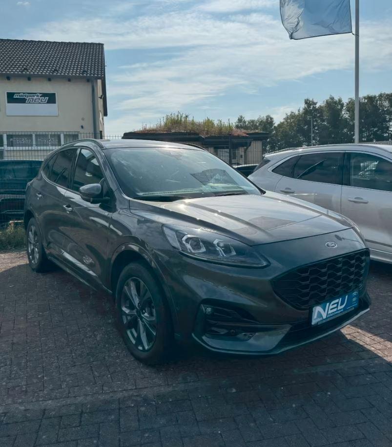 Ford Kuga PHEV   Titanium X   Nr.  68937