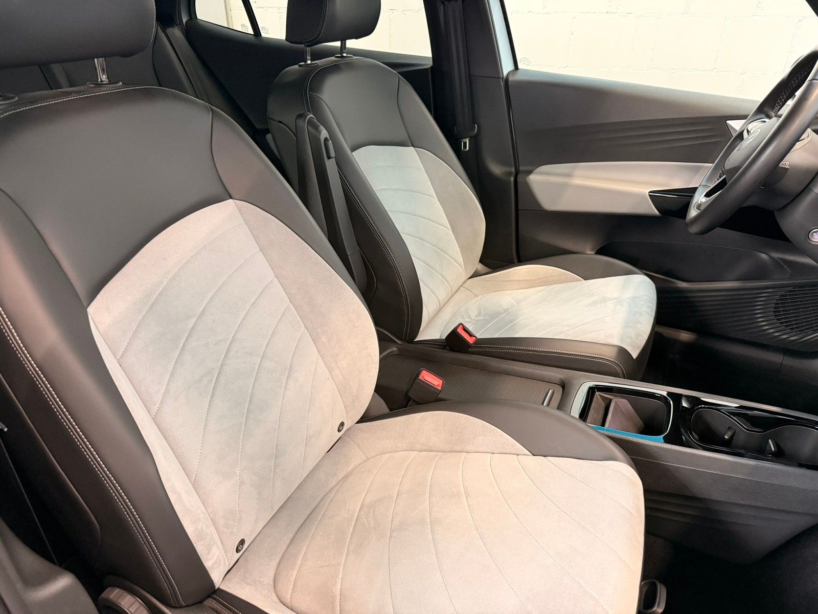 Fahrzeugabbildung Volkswagen ID.3 Pro Performance 150 kW IQLight+Kam+App+Navi