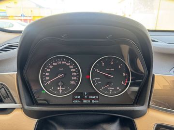 BMW X1 - 10