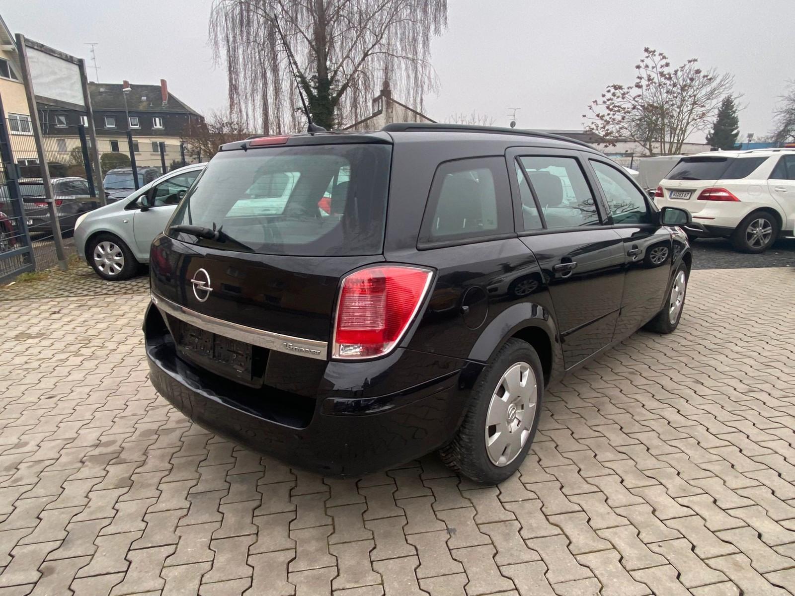 Opel Astra 2006 — engine 1.598 cm³, 105 HP (77kW)