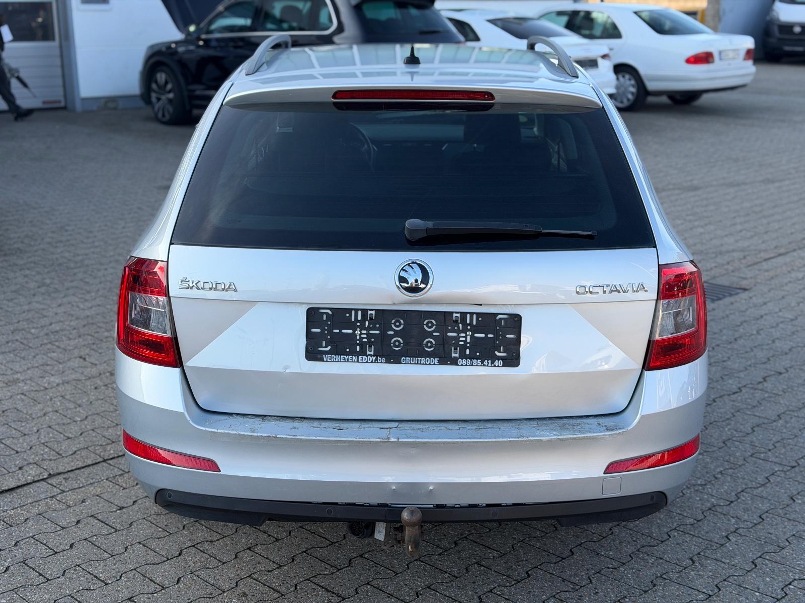 Skoda Octavia 2015 — photo 9