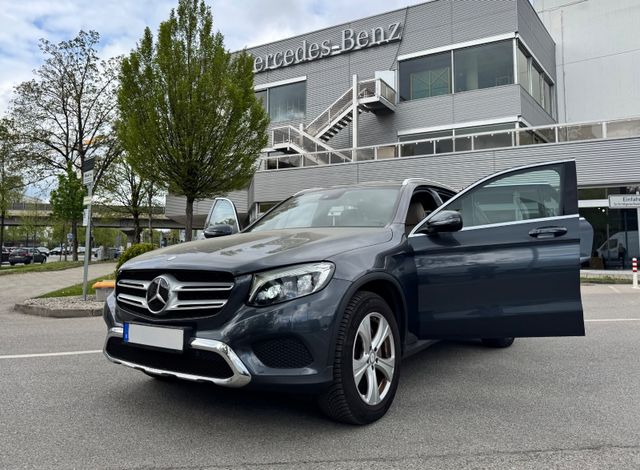 MERCEDES-BENZ GLC 220 d 4MATIC mit toller Austattung