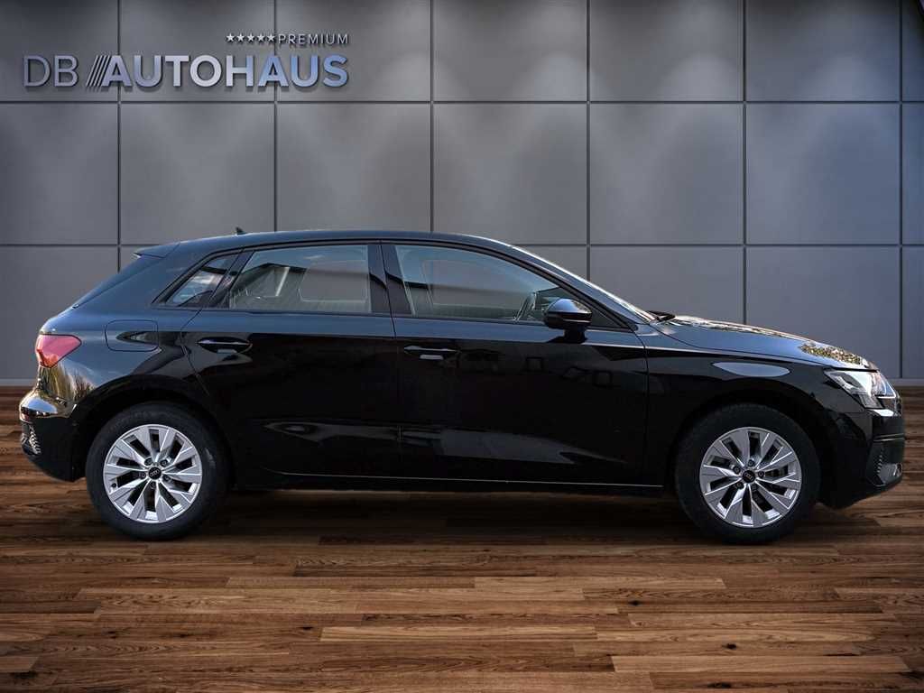 Audi A3 Sportback 40 1.4 TFSI e S-tronic Assistenzpak imagem 3